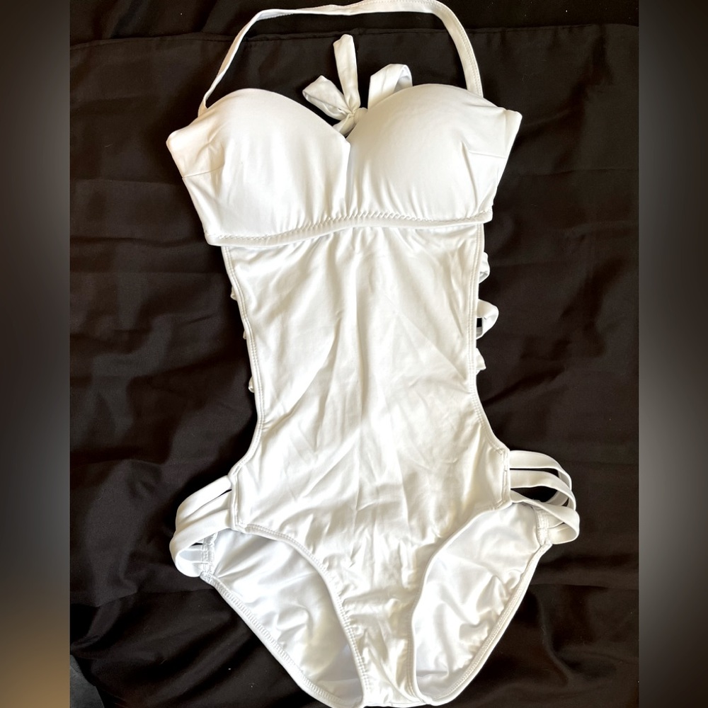 One piece swimsuit 🩱
